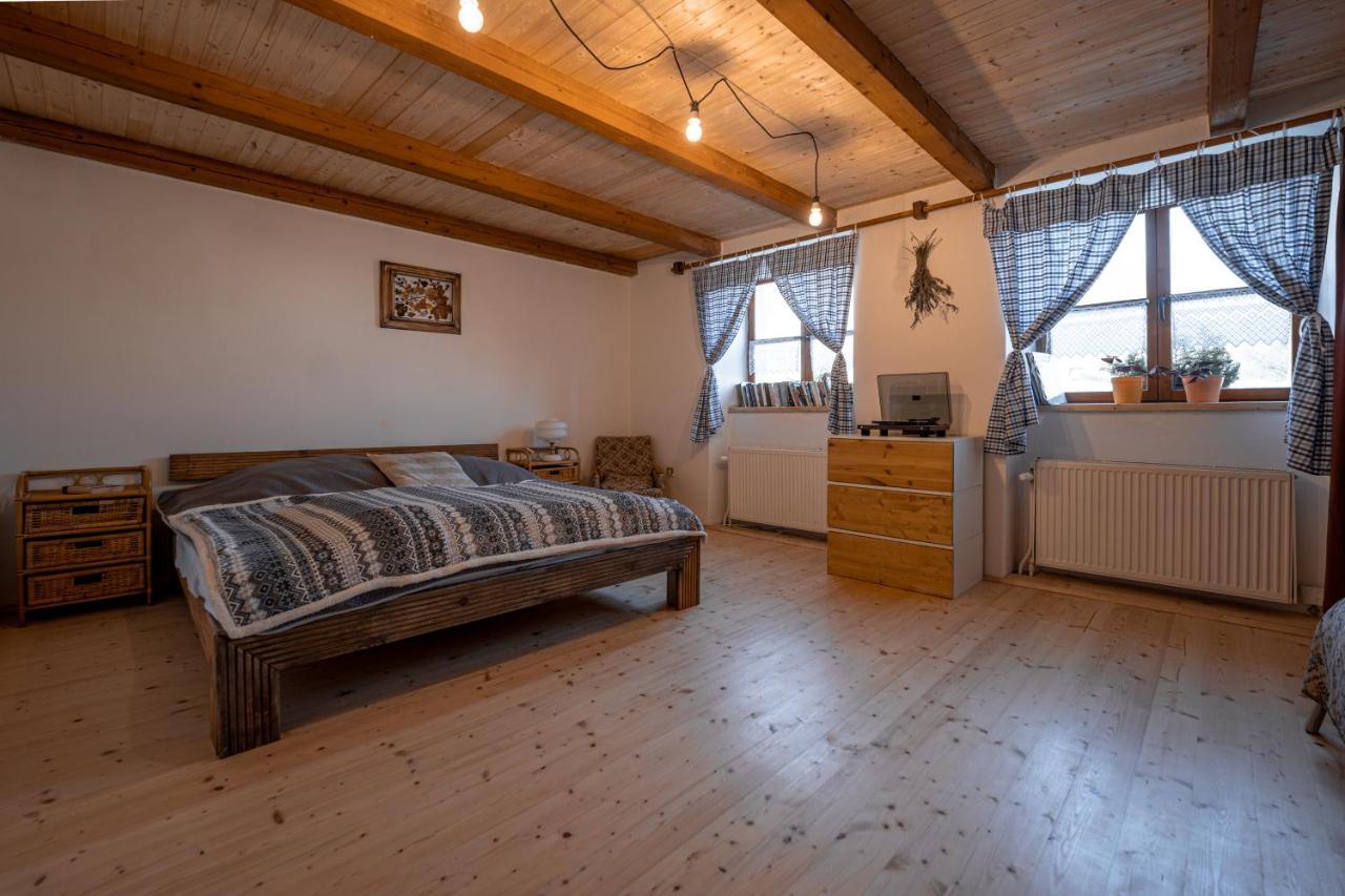 Přízemí vesnické usedlosti - Cozy village homestead Vidov Esterno foto